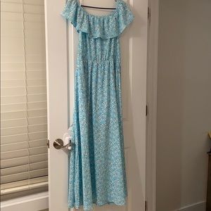 Off the Shoulder Maxi Dress